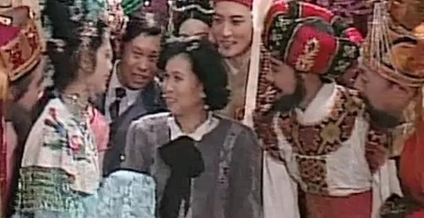 (1986年春晚齐天乐)1986央视齐天乐春晚盛况空前,惊艳全国观众,成为经典传世之作