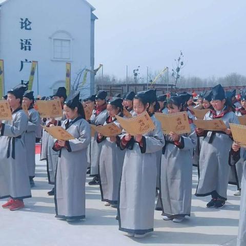(天地鉴的意思)探寻天地鉴的含义:揭秘神秘符号背后隐藏的力量与智慧