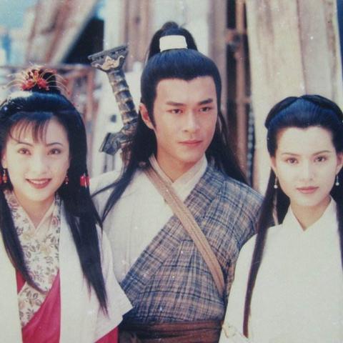 (剑与情手游)剑与情游戏:探索策略与心理战略,展现真实的武侠世界